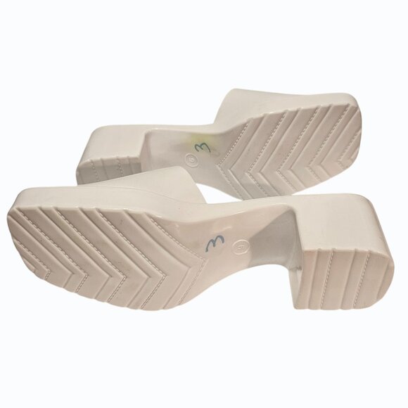 Matisse Beach White Wade Heeled Sandals Size 9M EUC 2.25" Heels - Picture 10 of 12